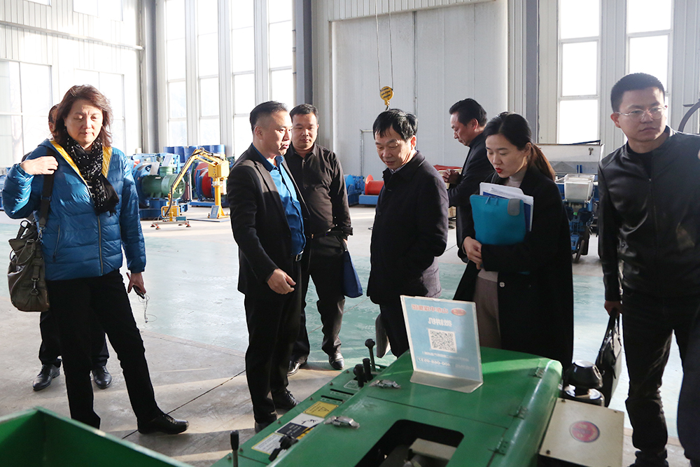Сердечно приветствуем Национальную экспертную группу по безопасности угля, чтобы посетить обзор Угольной группы Китая
