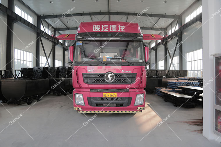 Партия угольных шахтных вагонов китайской угольной группы отправлена в Синьцзян